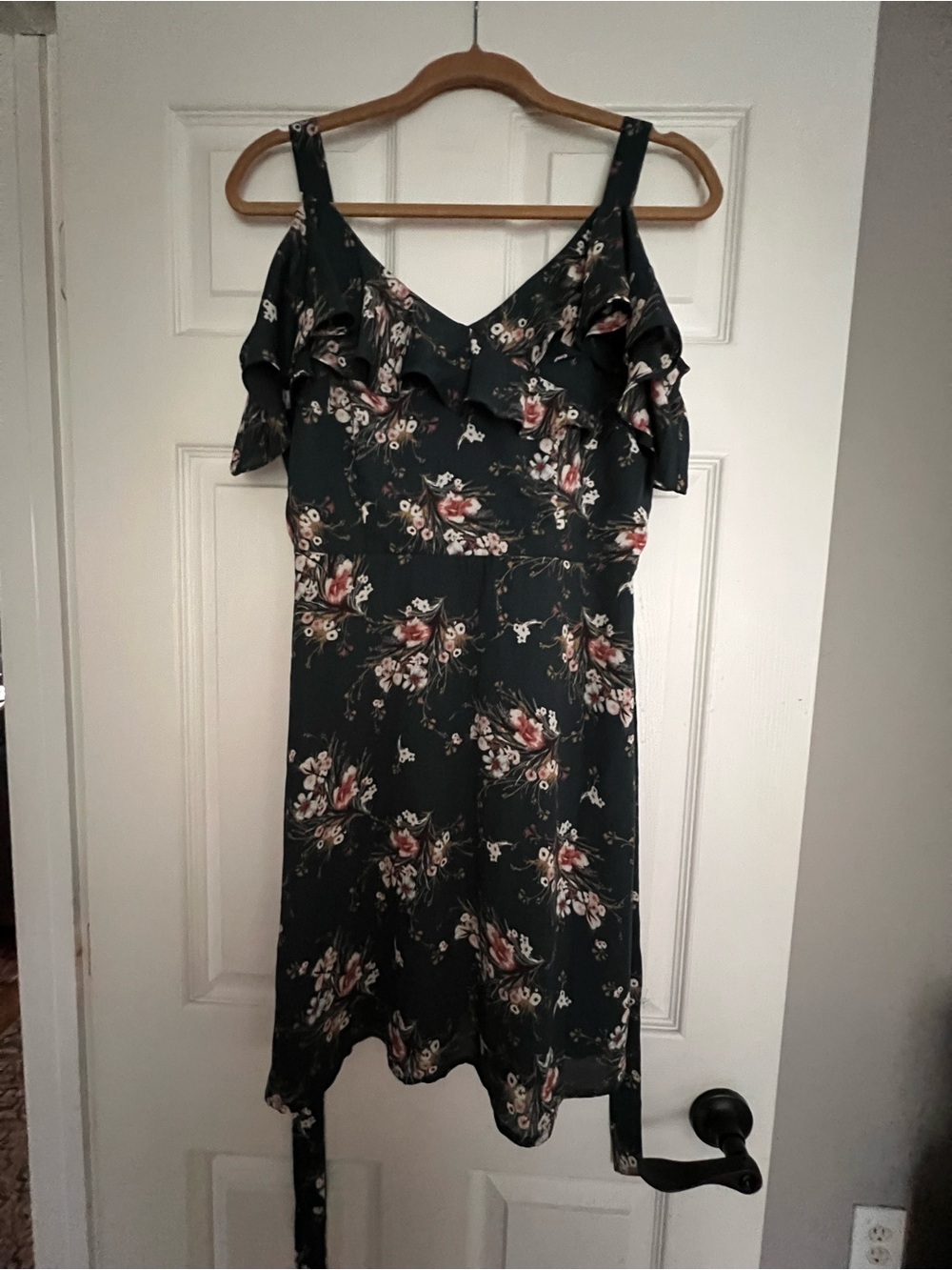 Collectif Dark Green Floral Spring/Summer Ruffle Dress